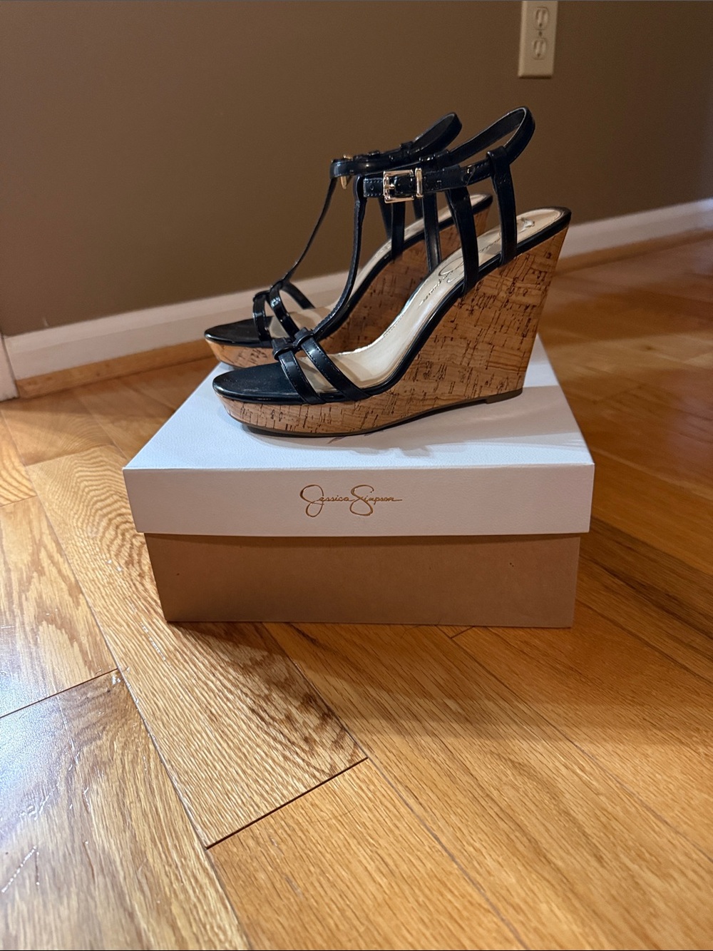 Jessica Simpson Black Patent Cork Wedge Sandals with Ankle Strap worn 2x size 7